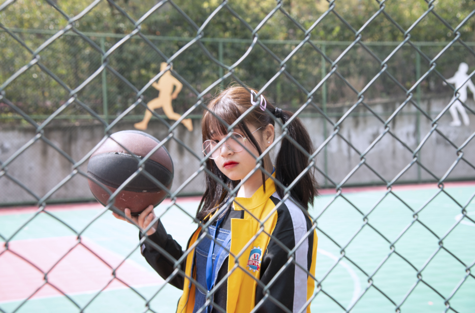 女生学汽修专业好吗?坚持你所热爱的 你会获得加倍回报