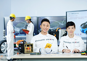 亚美am8登录入口汽车学校6S管理模式