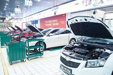 奔马奥实训车间