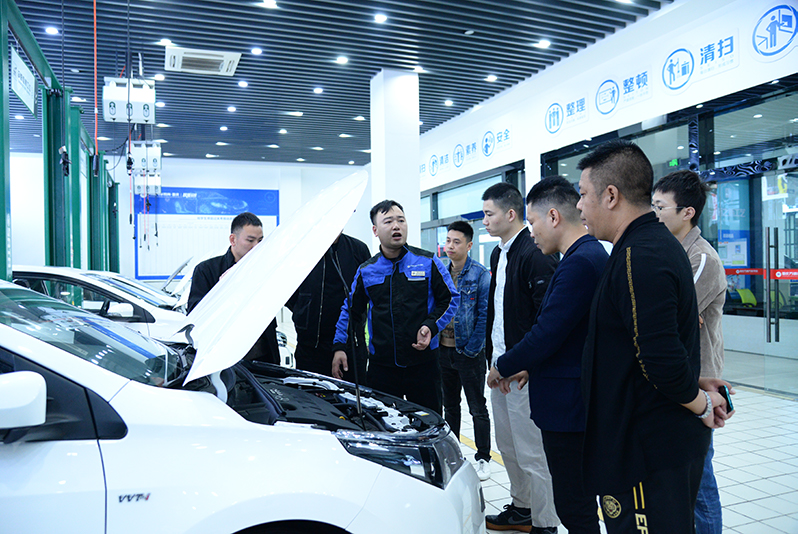 学技末班车，重庆万通二手车评估师年前最后一次开班