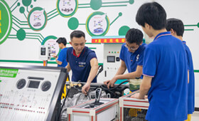实训课堂——以技为本，梦想启航