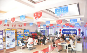 当你在暑假追剧、打游戏时，他们已经选好了学校和专业！
