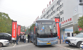 重庆万通2022级轨道交通专业学子欢送仪式