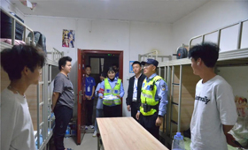警社校联动护平安！防诈宣传+安全检查，筑牢校园“防护墙”