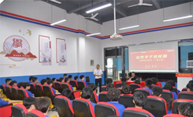 薪火相传！重庆万通*学子进校园，共筑汽修行业人才梦