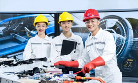 春季入学，初高中男生可学新能源相关专业，原因看这里！