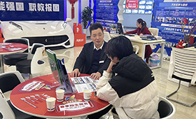 预警！重庆万通春招倒计时｜3.28-3.31校长接待日+集中测评，提前锁定入学资格！