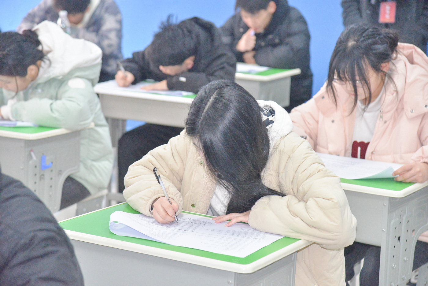 2025毕业考试