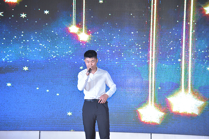 2025重庆万通职业学校国庆晚会